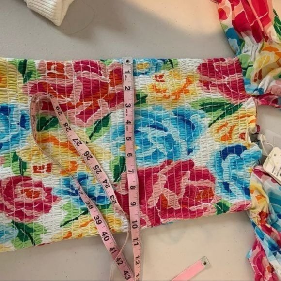 ALL THINGS MOCHI MARIANA FLORAL SHIRRED SILK RUFFLE PUFF 3/4 SLEEVE BODYCON DRES - Picture 8 of 9